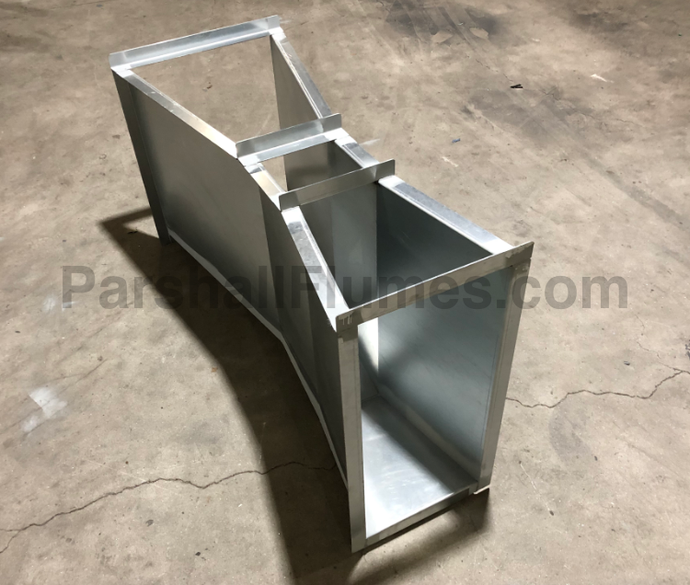 9-inch galvanized steel parshall flume - ortho view